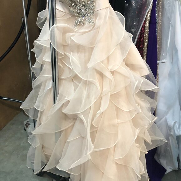 SAMPLE PROM Dress Princess, Ruffle Ballgown, Champagne Off-the-shoulder BLING - Picture 7 of 11